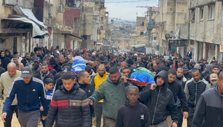 تشييع جثامين شهداء اغتالهم الاحتلال بقصف مركبتهم في مخيم طولكرم - ديسمبر 2024